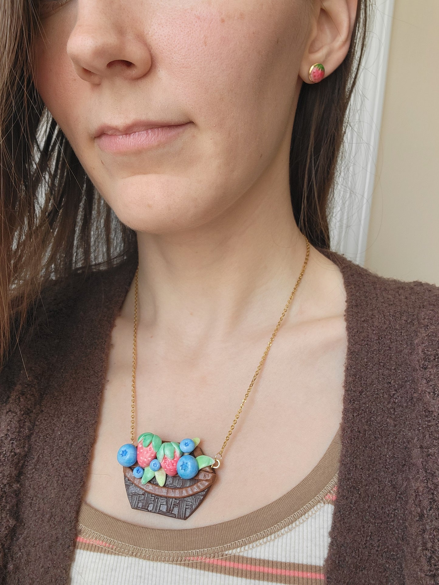 Berry Basket Necklace